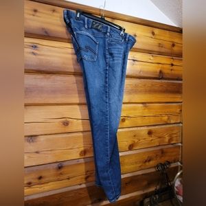 ❤️ Silver Jeans Joga Aiko woman's size W32/L31 jeans super sexy smooth and soft